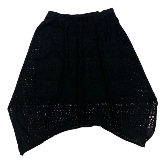 Maurice’s Women’s Elegant Black Lace Handkerchief Hem Skirt Size M Midi Length - Picture 2 of 13